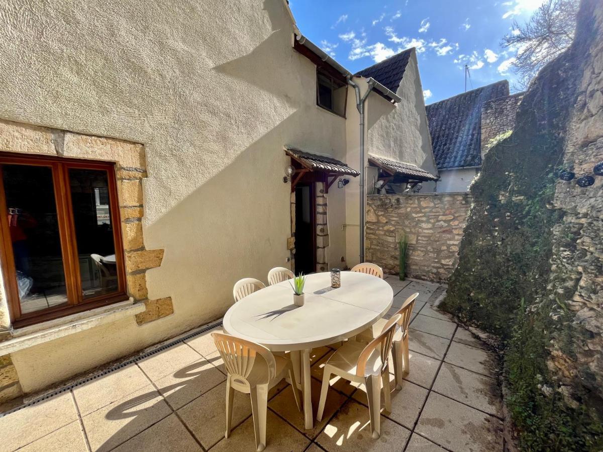 Maison De Vacances En Perigord Montignac-Lascaux Εξωτερικό φωτογραφία